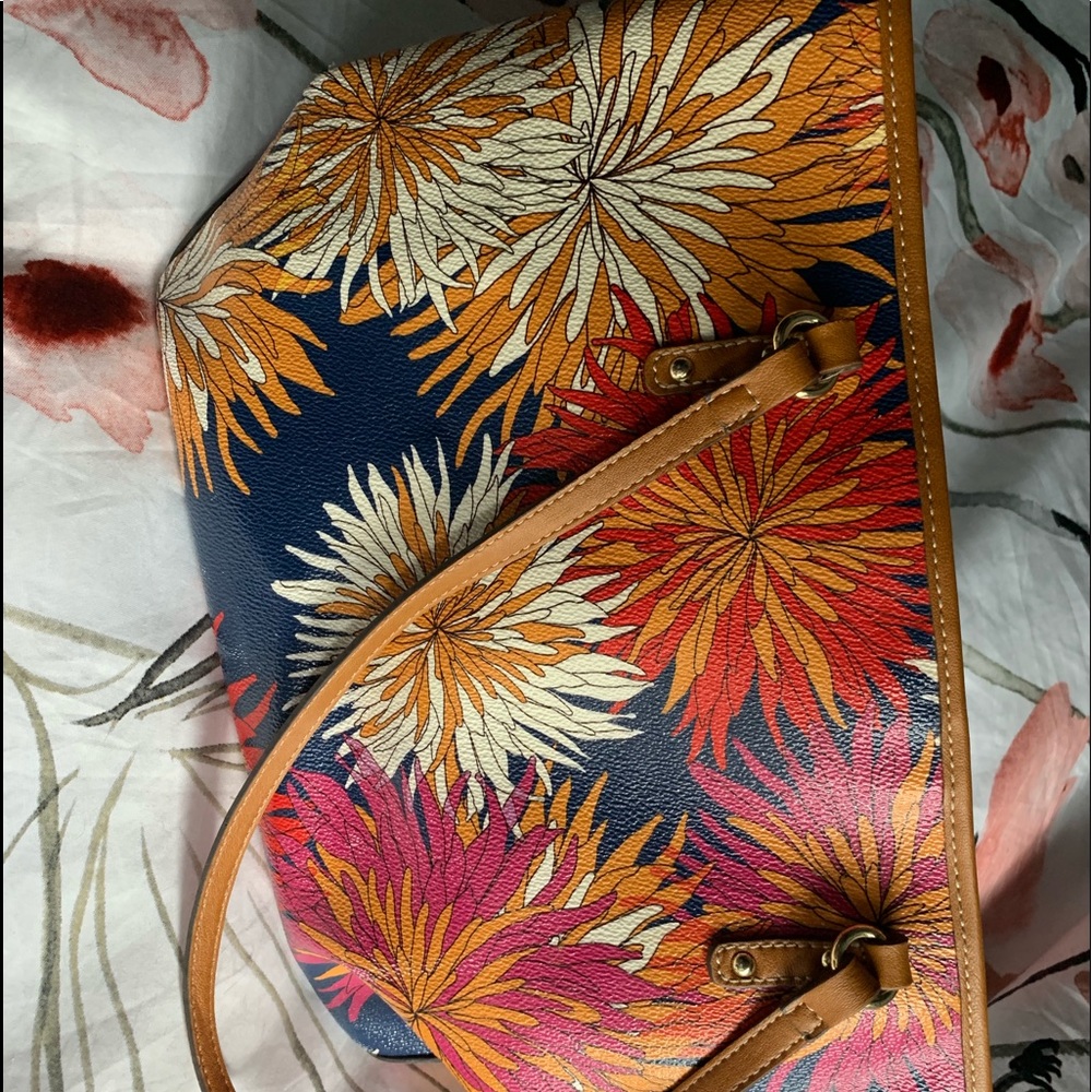 Nine West Purse Great Condition